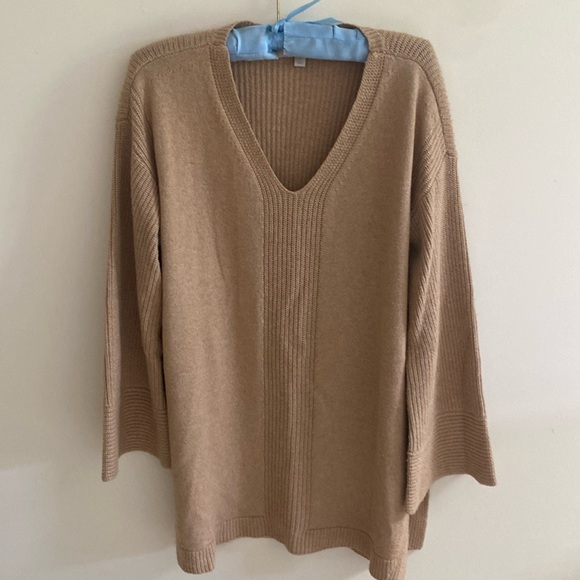 Loft V Neck Tunic Length Tan Sweater - Picture 1 of 5